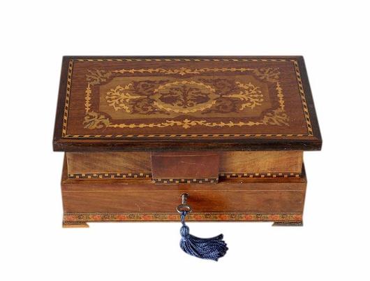 SOLD Refurbished Inlaid Sorrento Jewellery Box