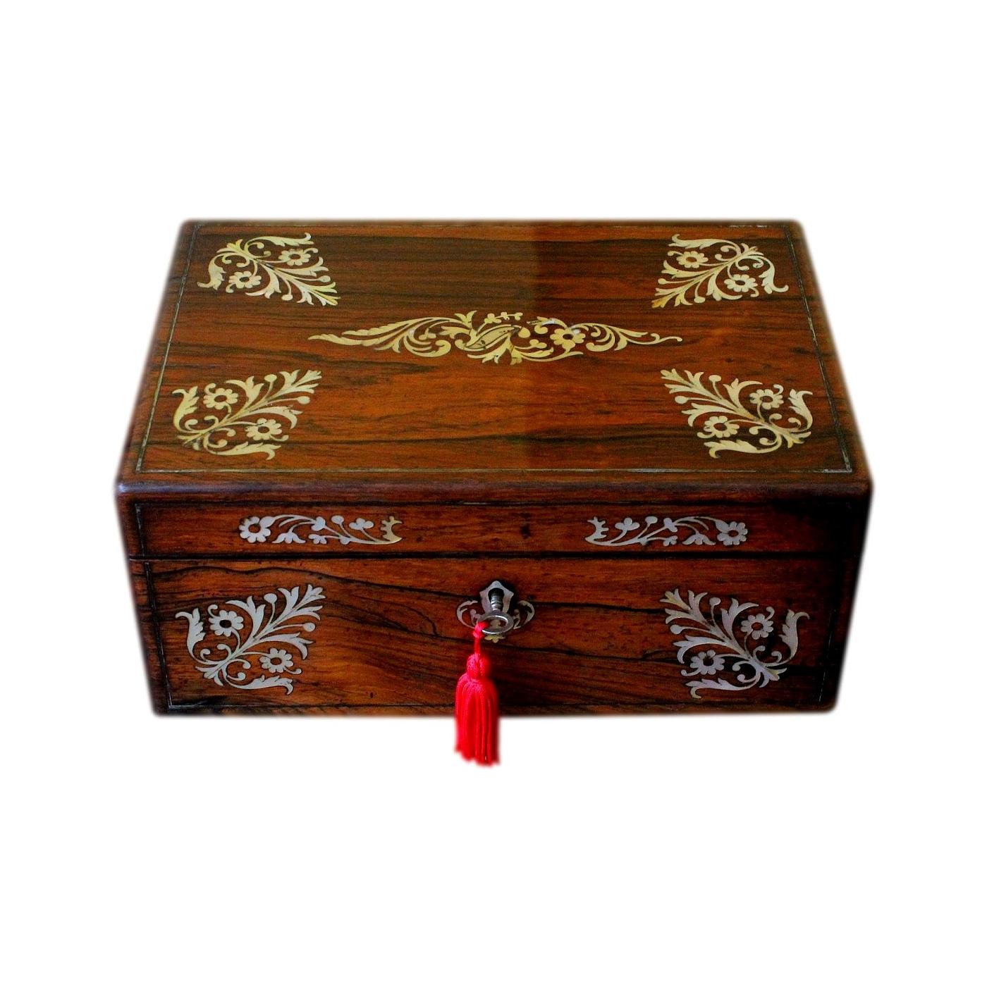 Beautiful Refurbished Inlaid Rosewood Antique Jewellery Box