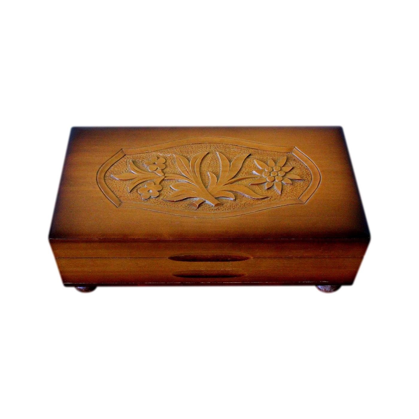 Beautiful Black Forest Vintage Musical Jewellery Box