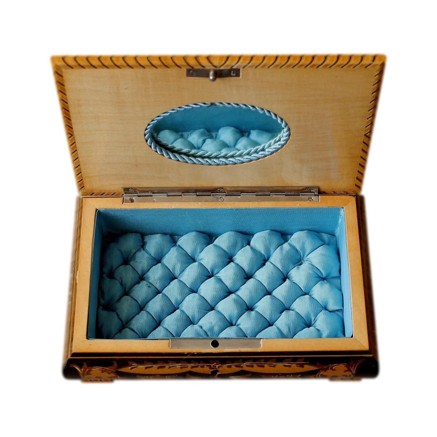 Lovely Vintage Italian Sorrento Inlaid Jewellery Box JB630