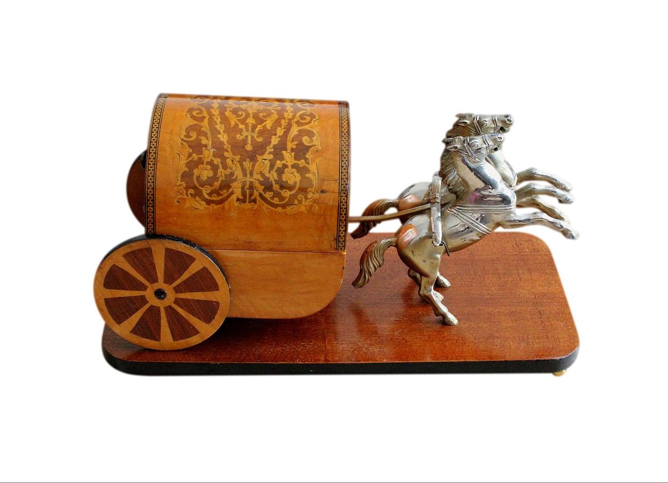 Vintage_Italian_wagon_jewellery_box_2.jpg