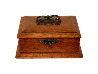 Beautiful Antique Solid Oak Jewellery Box